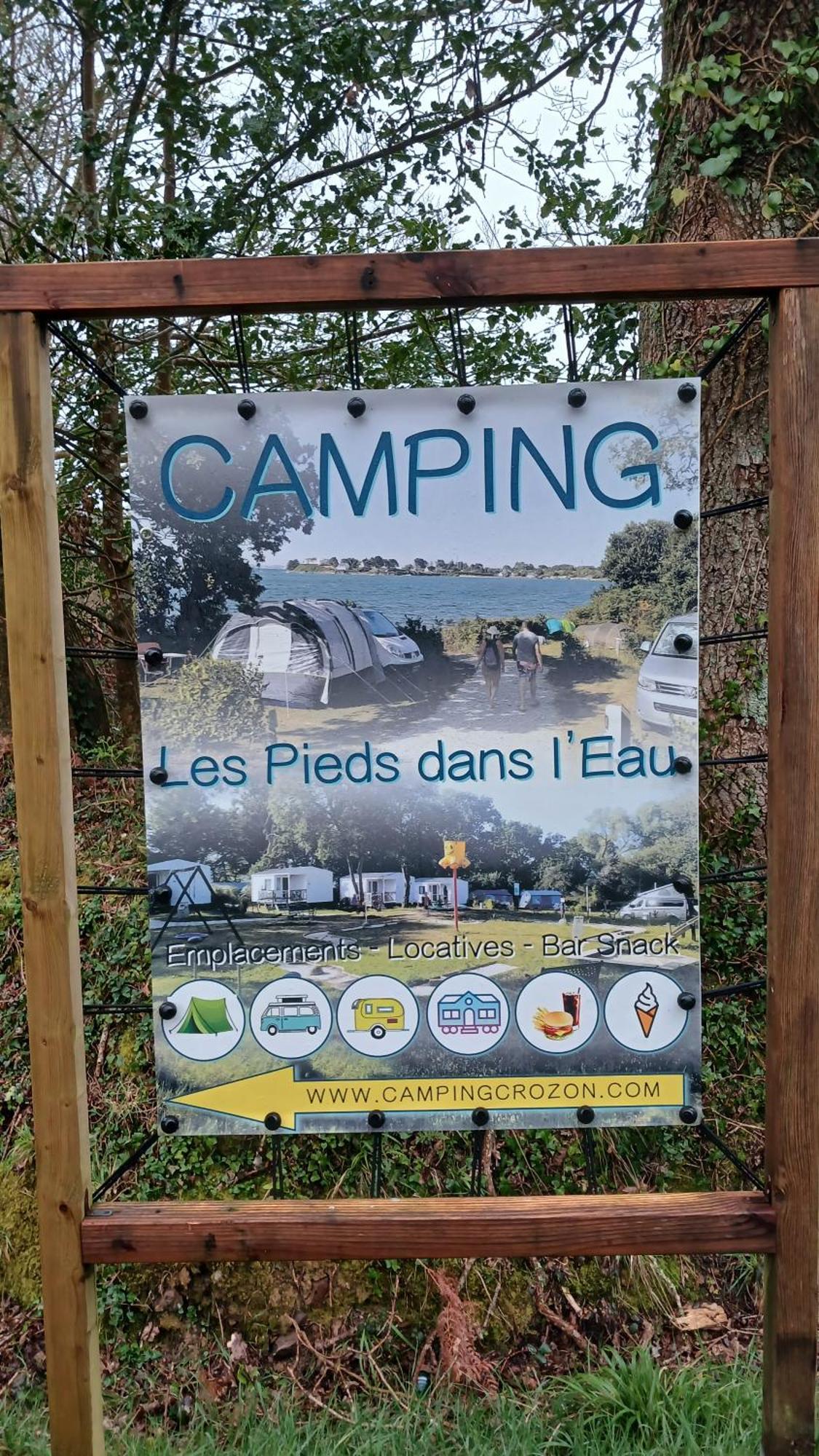 Hebergements Camping "Les Pieds Dans L'Eau" Crozon Bagian luar foto